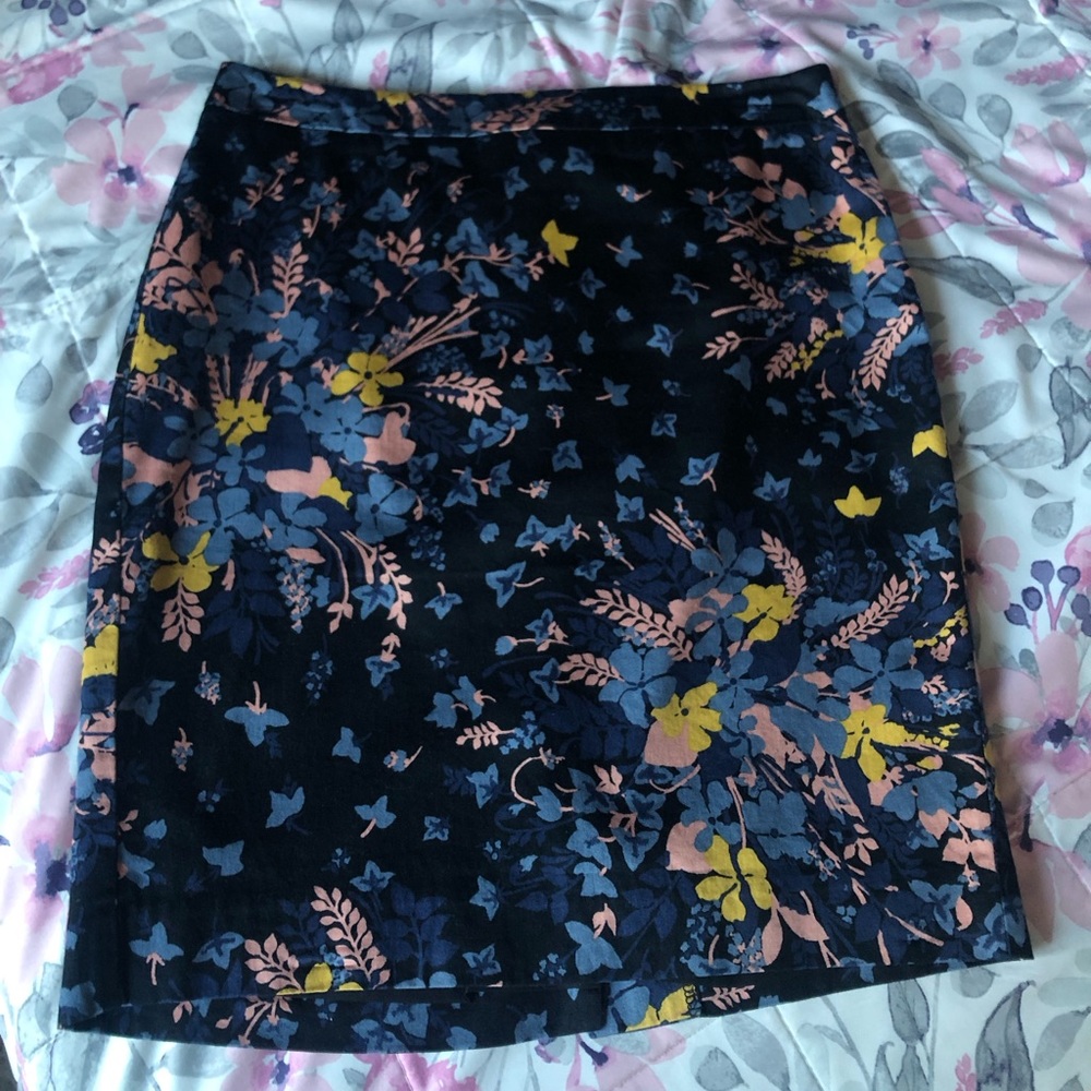 Loft Floral Skirt